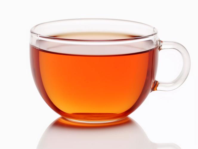 一盞紅茶里的東方美學 從透明茶杯看中國茶道